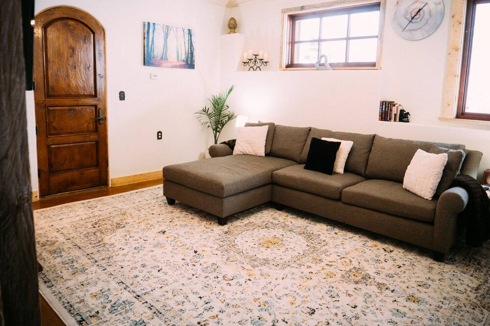 Photo of Livingroom in Carbondale