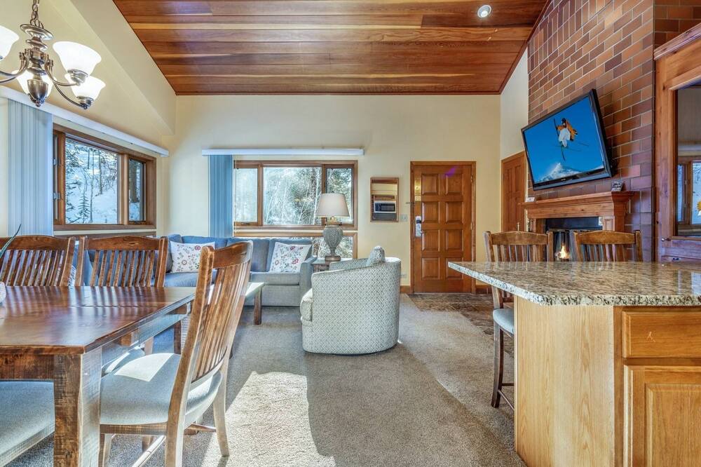 Photo of Others in Highland Meadows