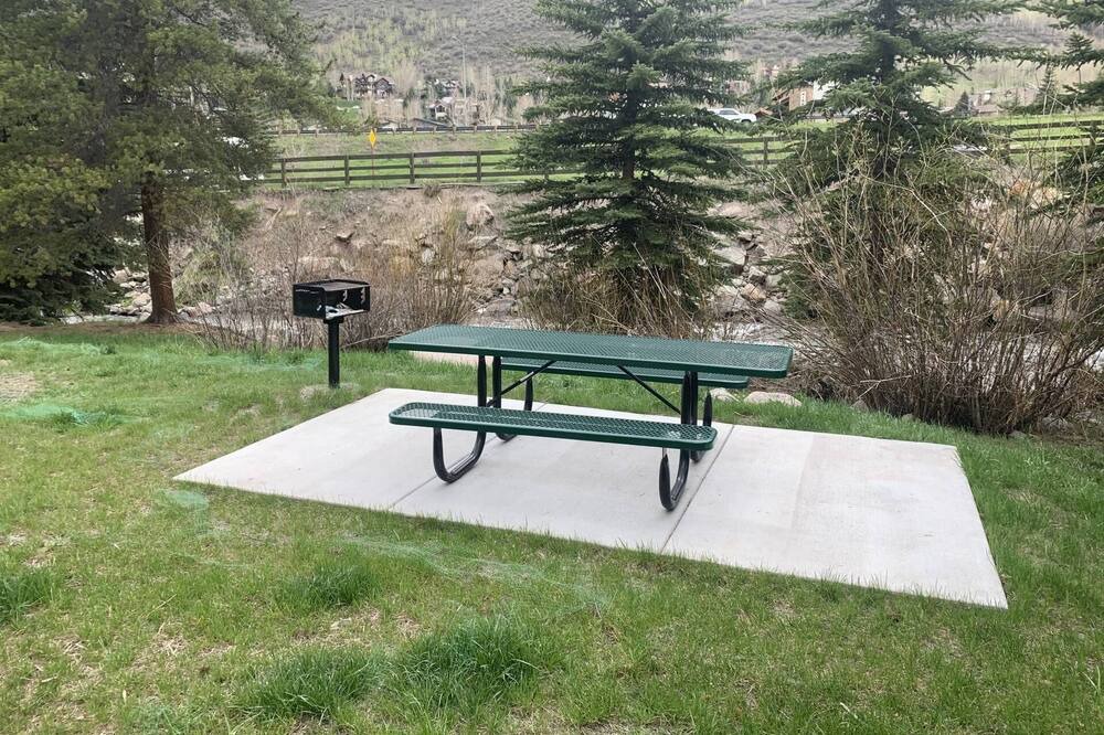 Photo of Others in Highland Meadows