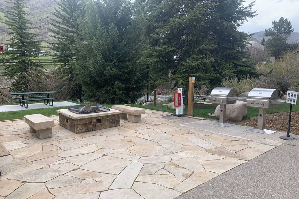 Photo of Others in Highland Meadows