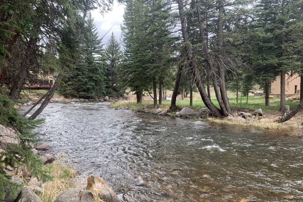 Photo of Others in Highland Meadows