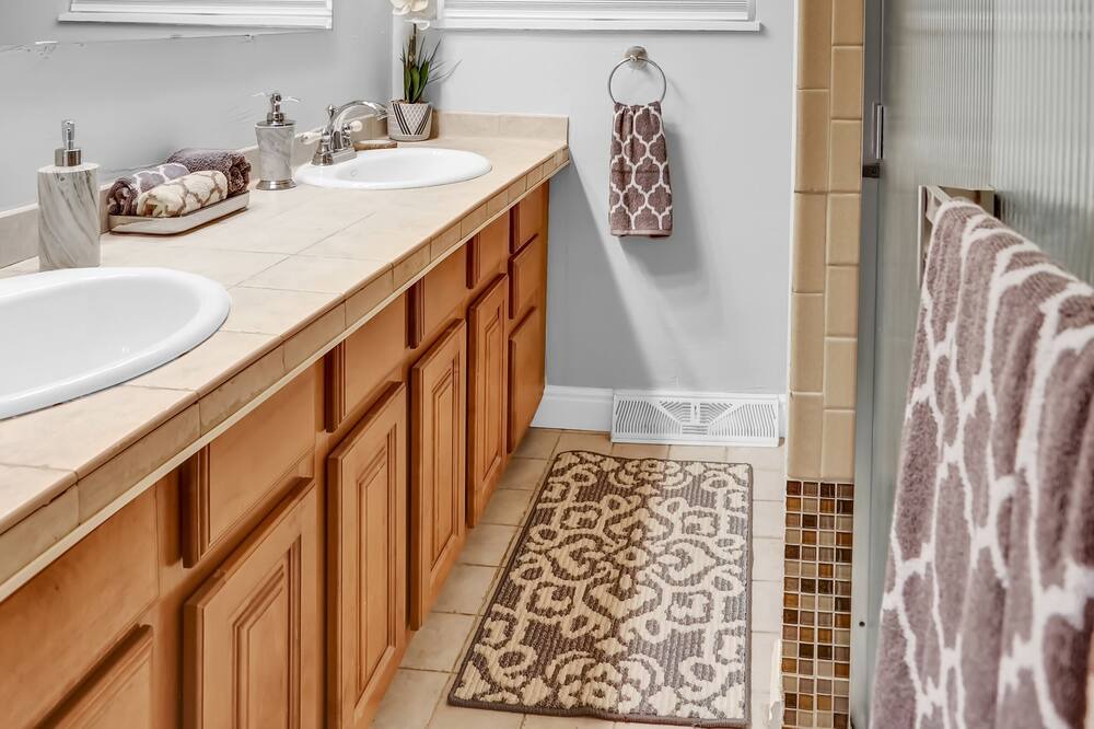 Photo of Bathroom in Highlands
