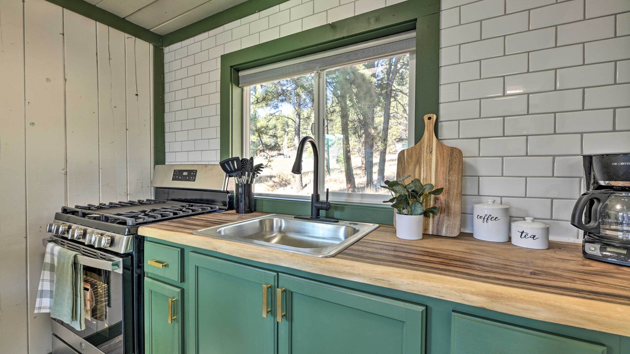 Photo of Kitchen in Forest Lakes