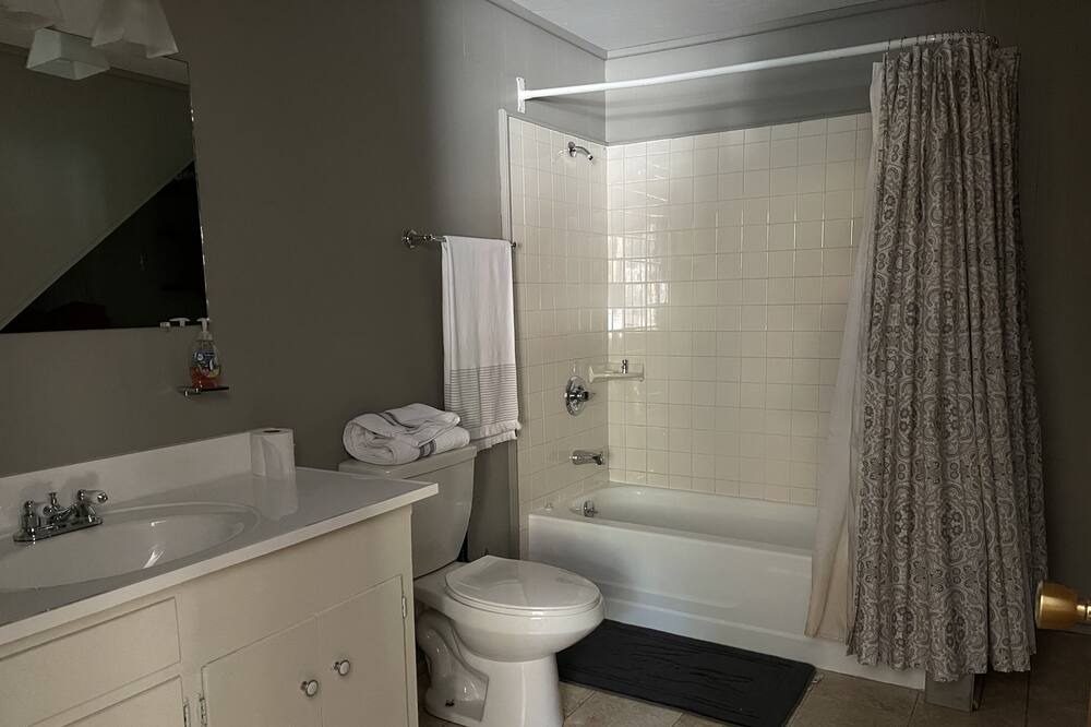 Photo of Bathroom in Bayfield