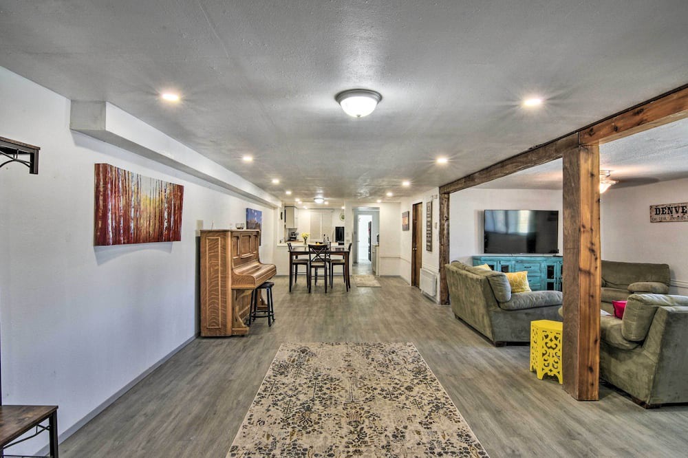 Photo of Livingroom in Leadville