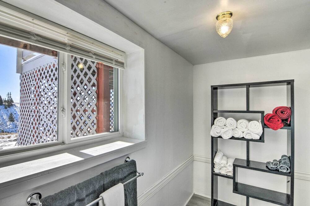Photo of Bathroom in Leadville