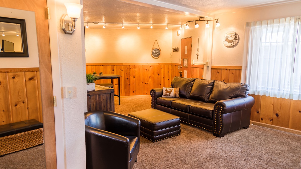 Photo of Livingroom in Estes Park