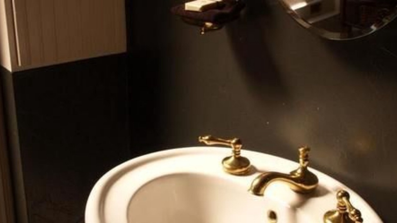 Photo of Bathroom in Capitol Hill