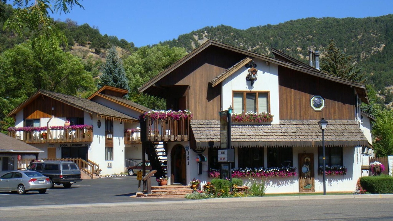 Photo of Outdoor in Glenwood Springs
