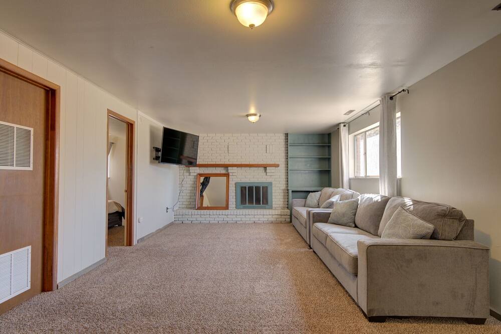 Photo of Livingroom in Rustic Hills