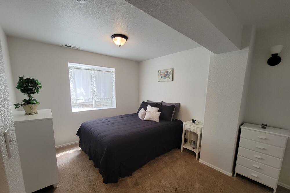 Photo of Bedroom in Mead