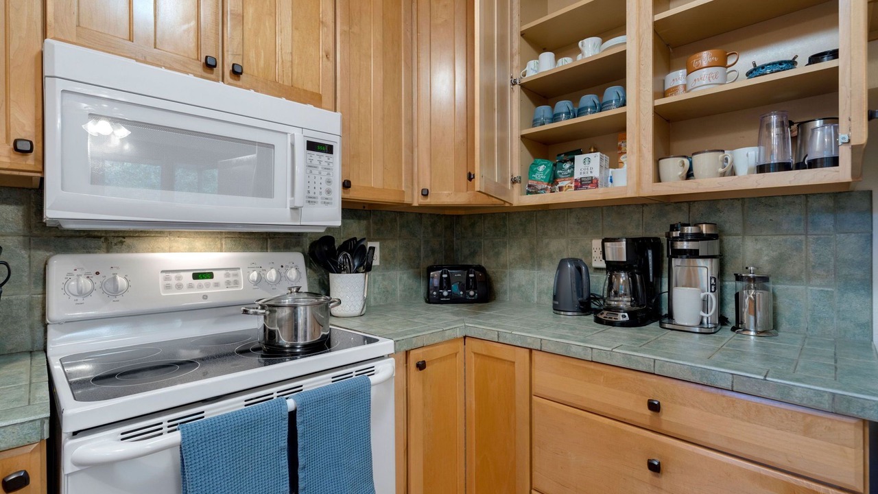 Photo of Kitchen in Cedar Village
