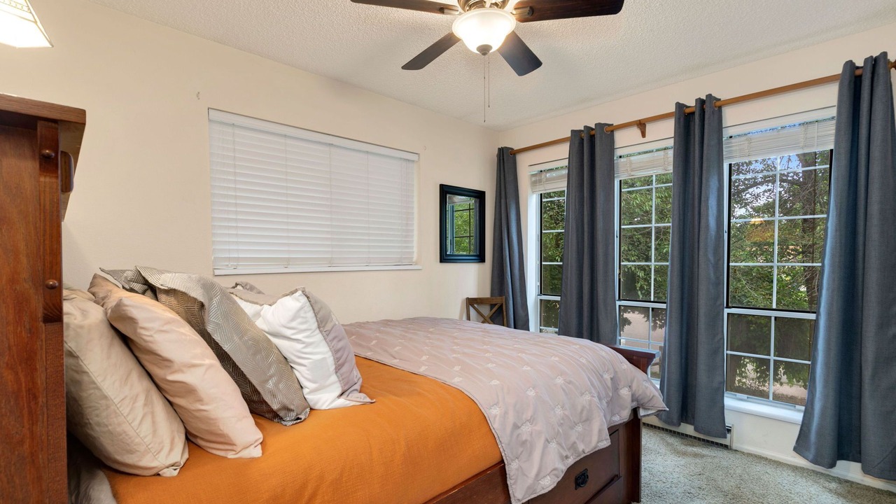 Photo of Bedroom in Cedar Village