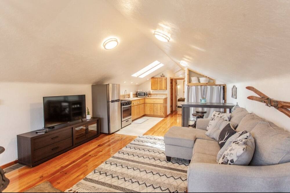 Photo of Livingroom in Larkspur