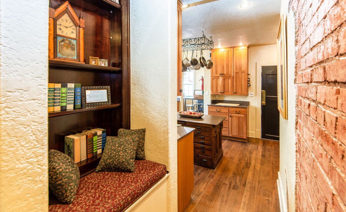 Photo of Livingroom in Manitou Springs