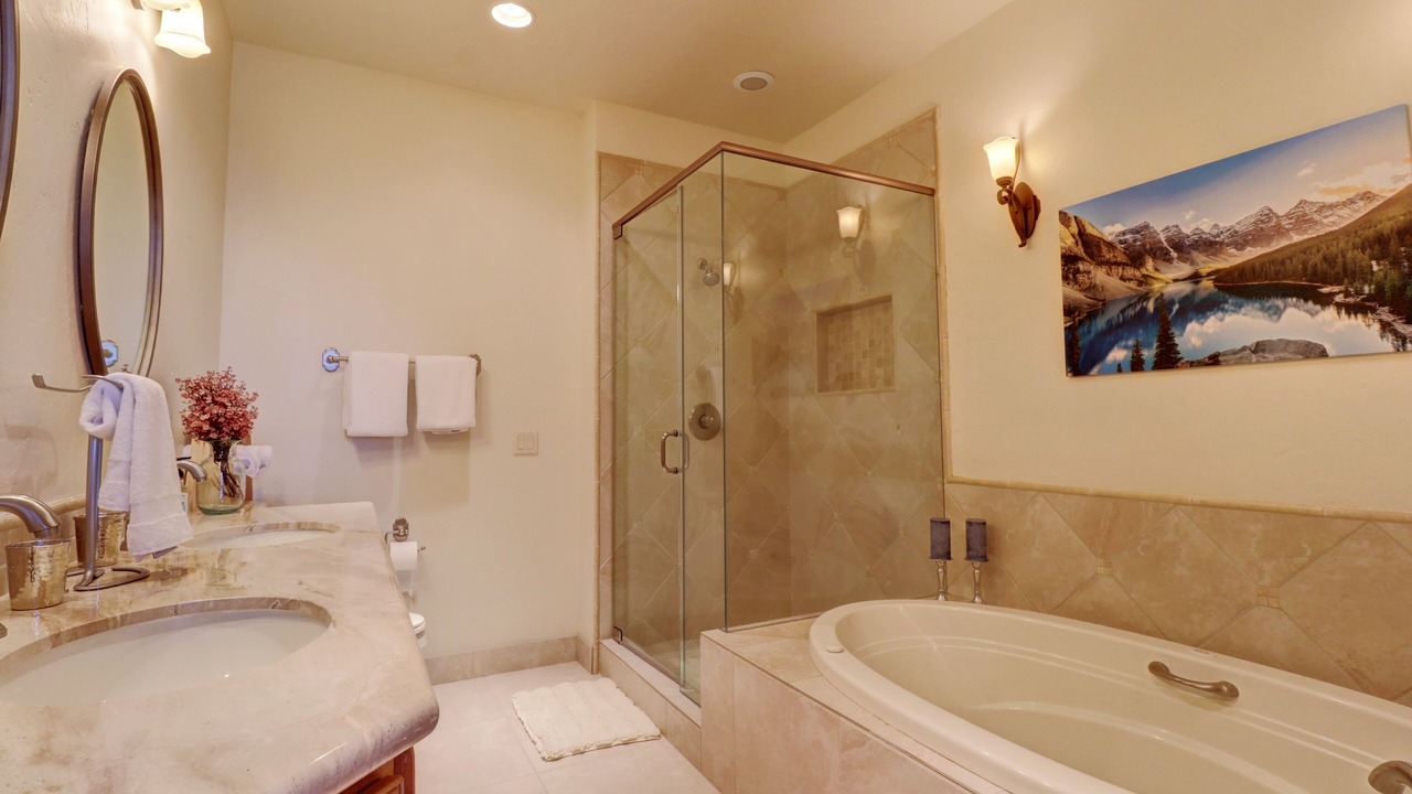 Photo of Bathroom in Three Peaks
