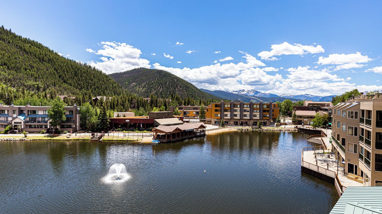 Photo of Outdoor in Lakeside Village