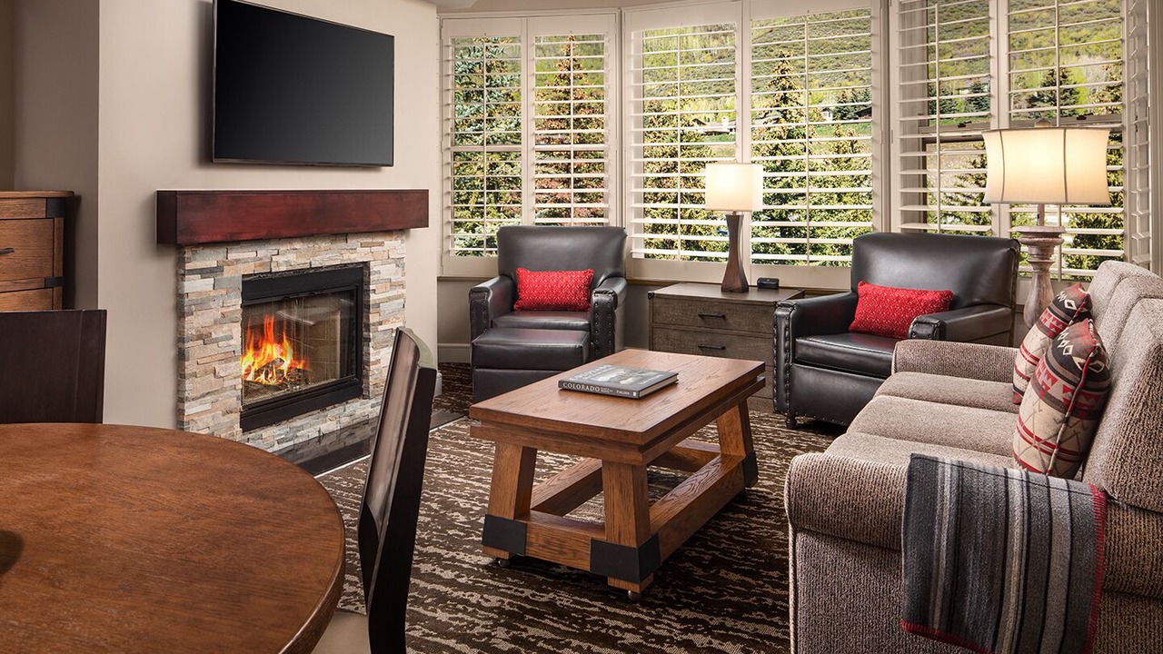 Photo of Livingroom in Highland Meadows