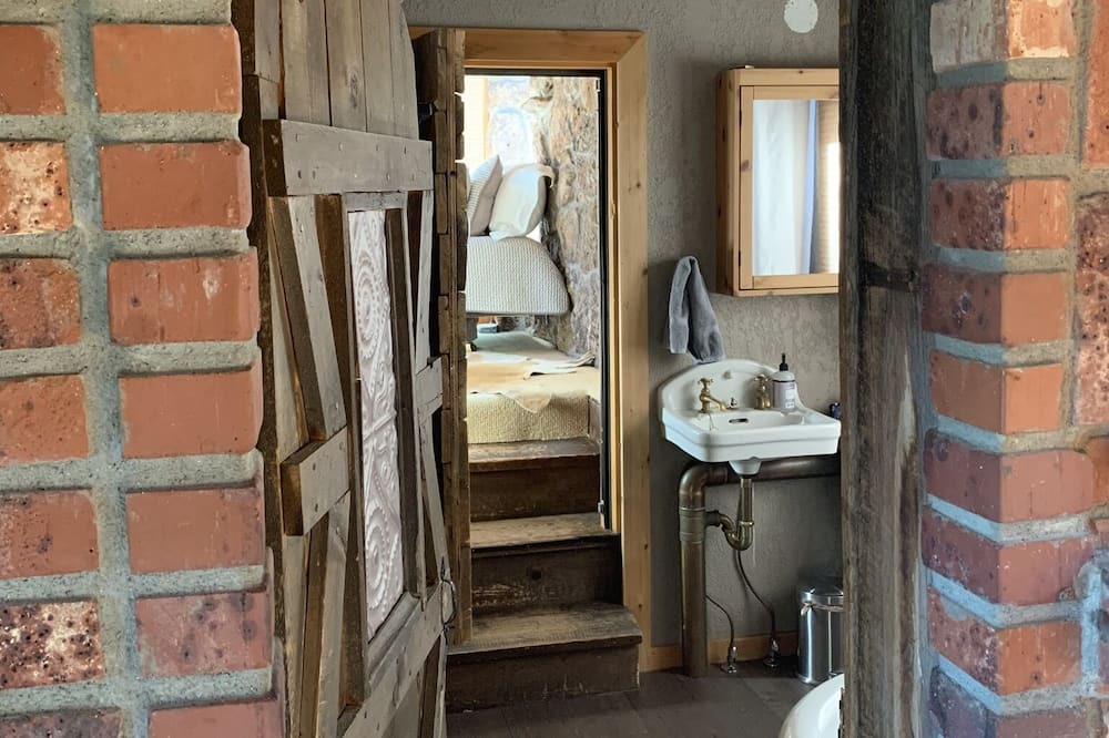 Photo of Bathroom in Brush Creek Village