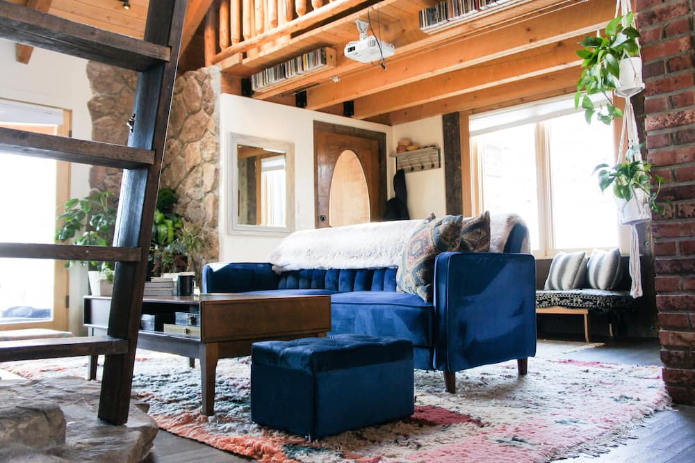 Photo of Livingroom in Brush Creek Village