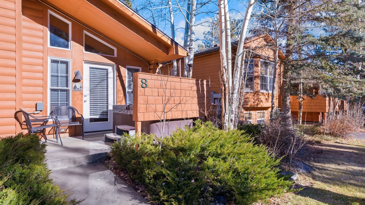 Photo of Outdoor in Fall River Estates