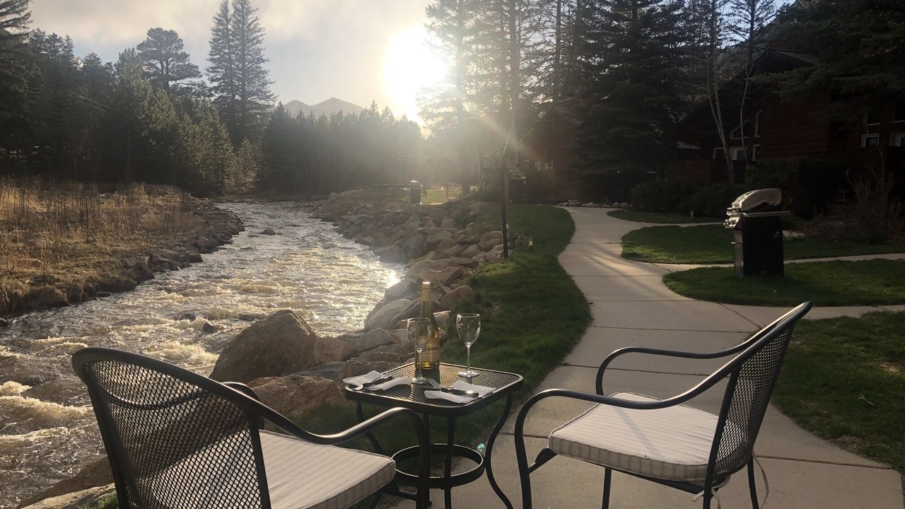 Photo of Outdoor in Fall River Estates