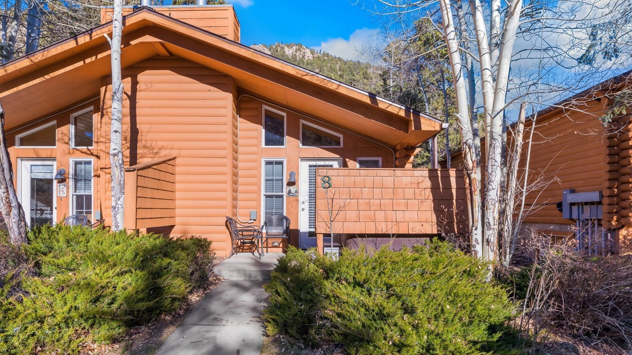 Photo of Outdoor in Fall River Estates