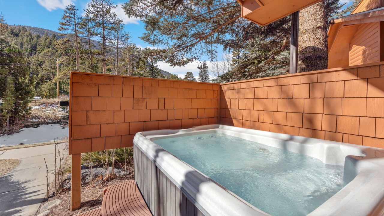 Photo of Outdoor in Fall River Estates