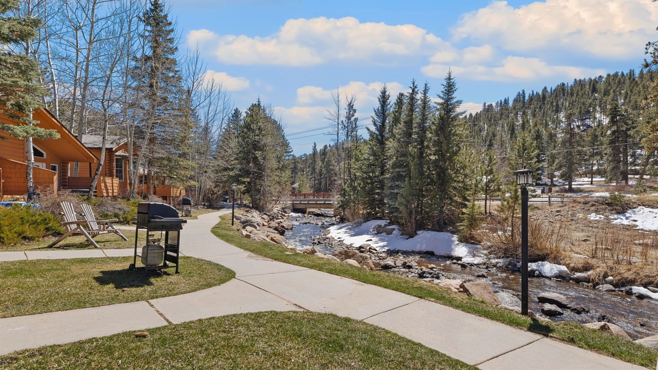 Photo of Outdoor in Fall River Estates