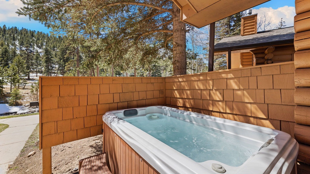 Photo of Outdoor in Fall River Estates