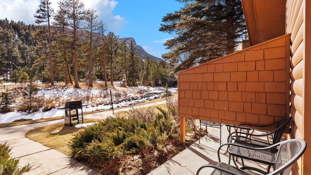 Photo of Outdoor in Fall River Estates