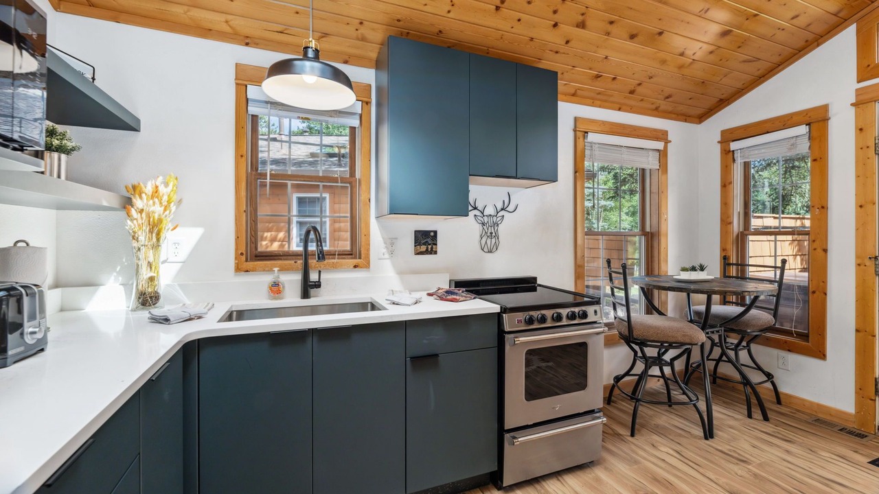 Photo of Kitchen in Fall River Estates
