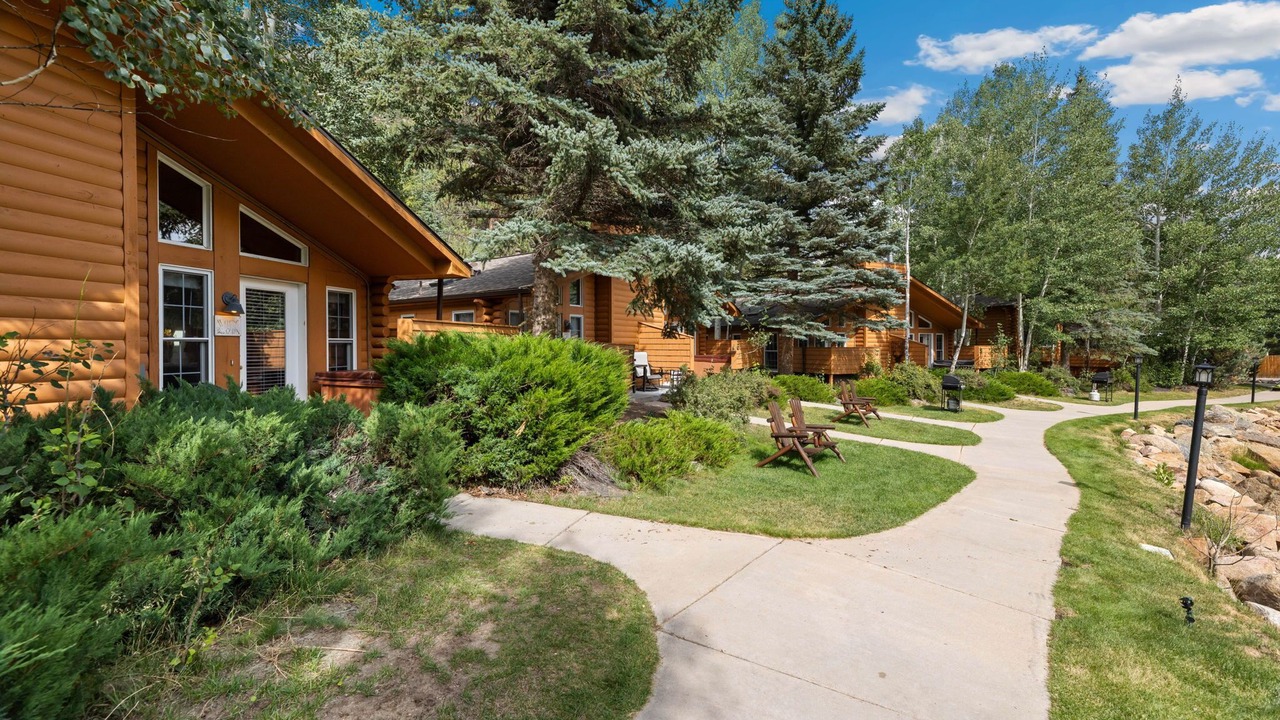 Photo of Outdoor in Fall River Estates