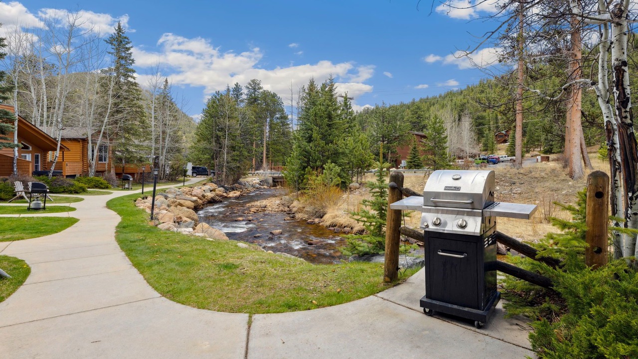 Photo of Outdoor in Fall River Estates