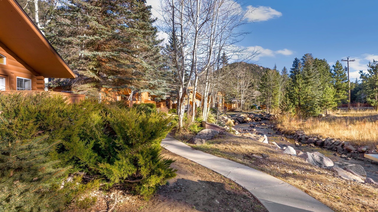 Photo of Others in Fall River Estates