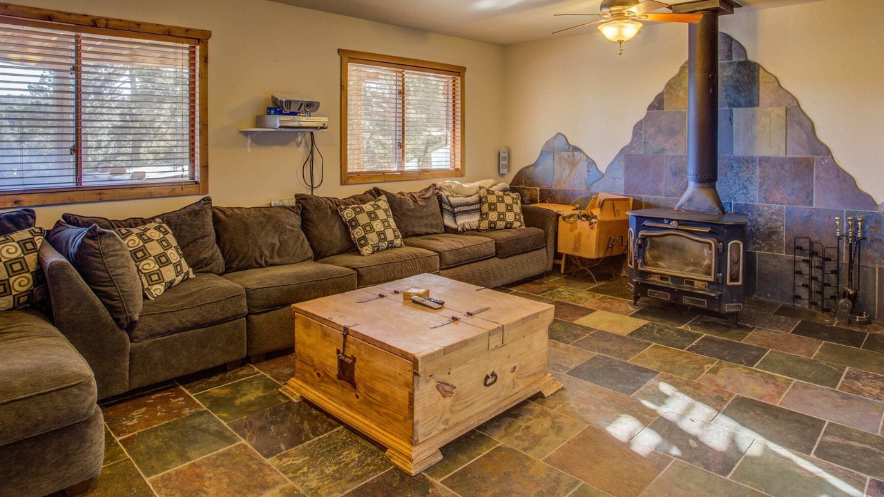 Photo of Livingroom in Woodland Park