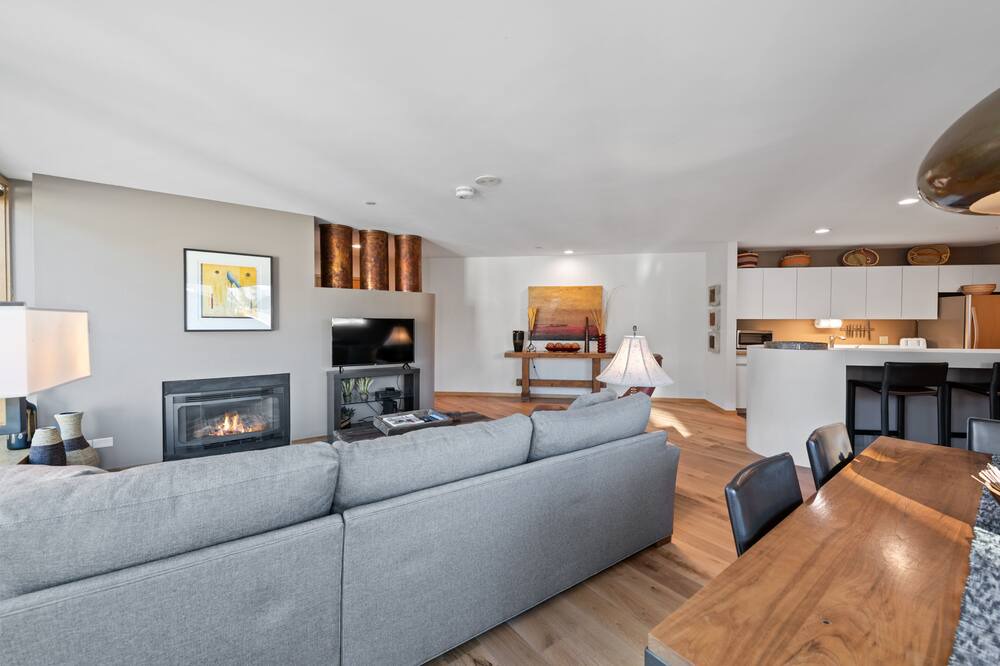 Photo of Livingroom in Vail