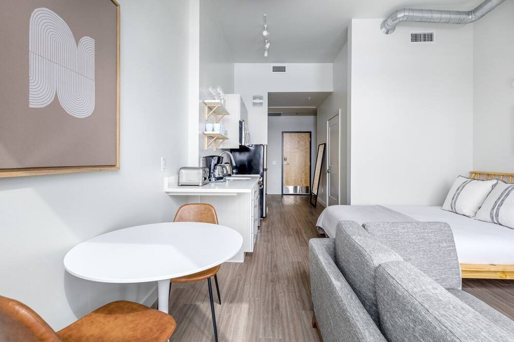 Photo of Bedroom in River North Art District