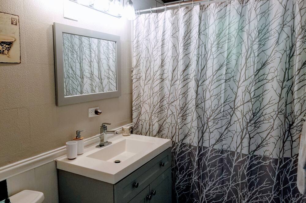 Photo of Bathroom in Cascade-Chipita Park