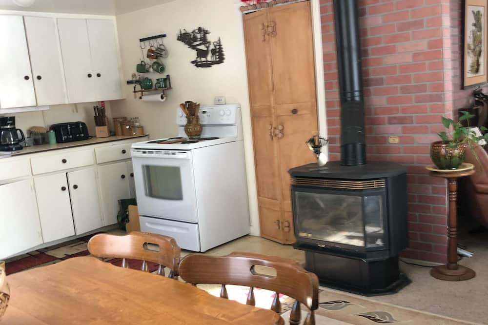 Photo of Kitchen in Red Feather Lakes