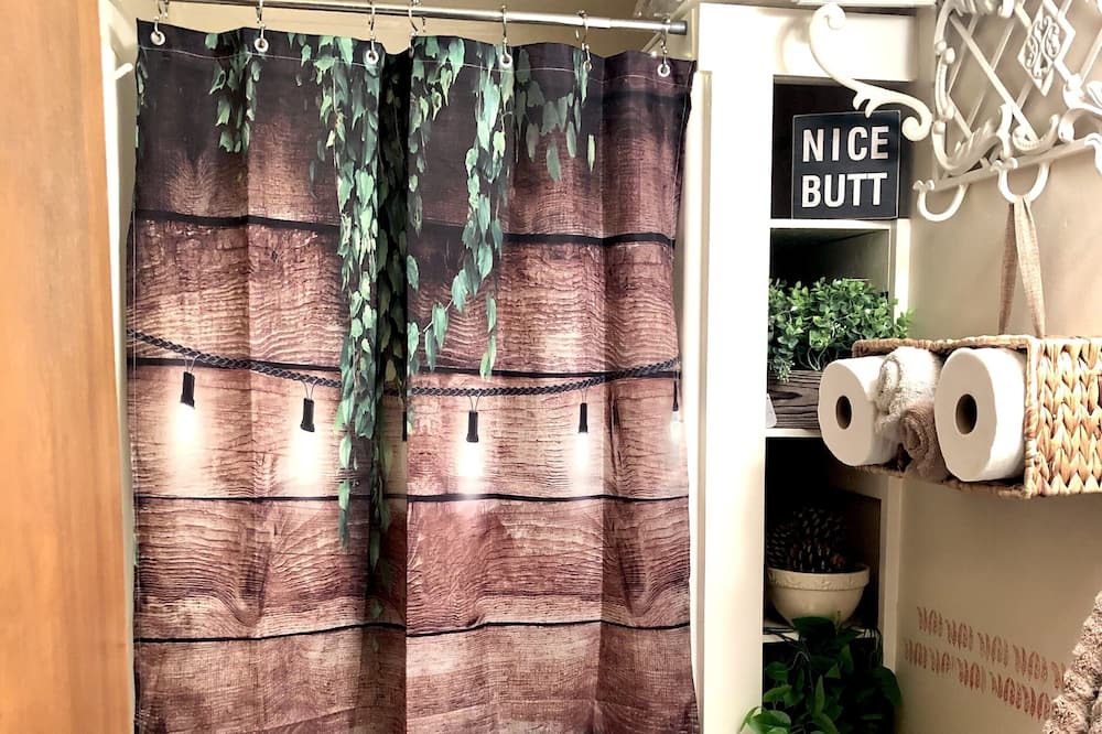 Photo of Bathroom in Red Feather Lakes