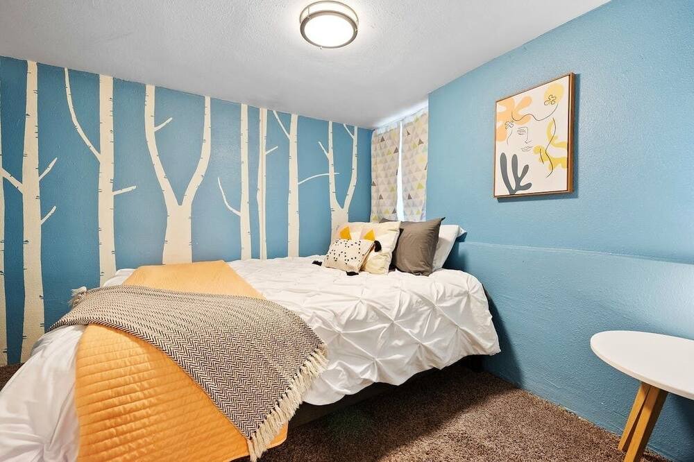 Photo of Bedroom in Whittier