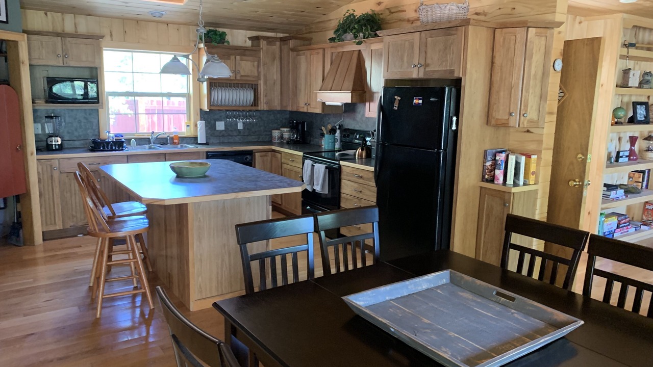 Photo of Kitchen in Ponderosa Pines