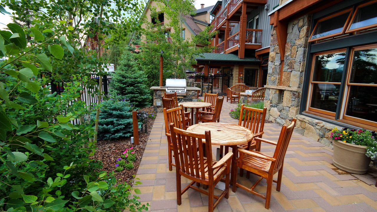 Photo of Outdoor in River Run