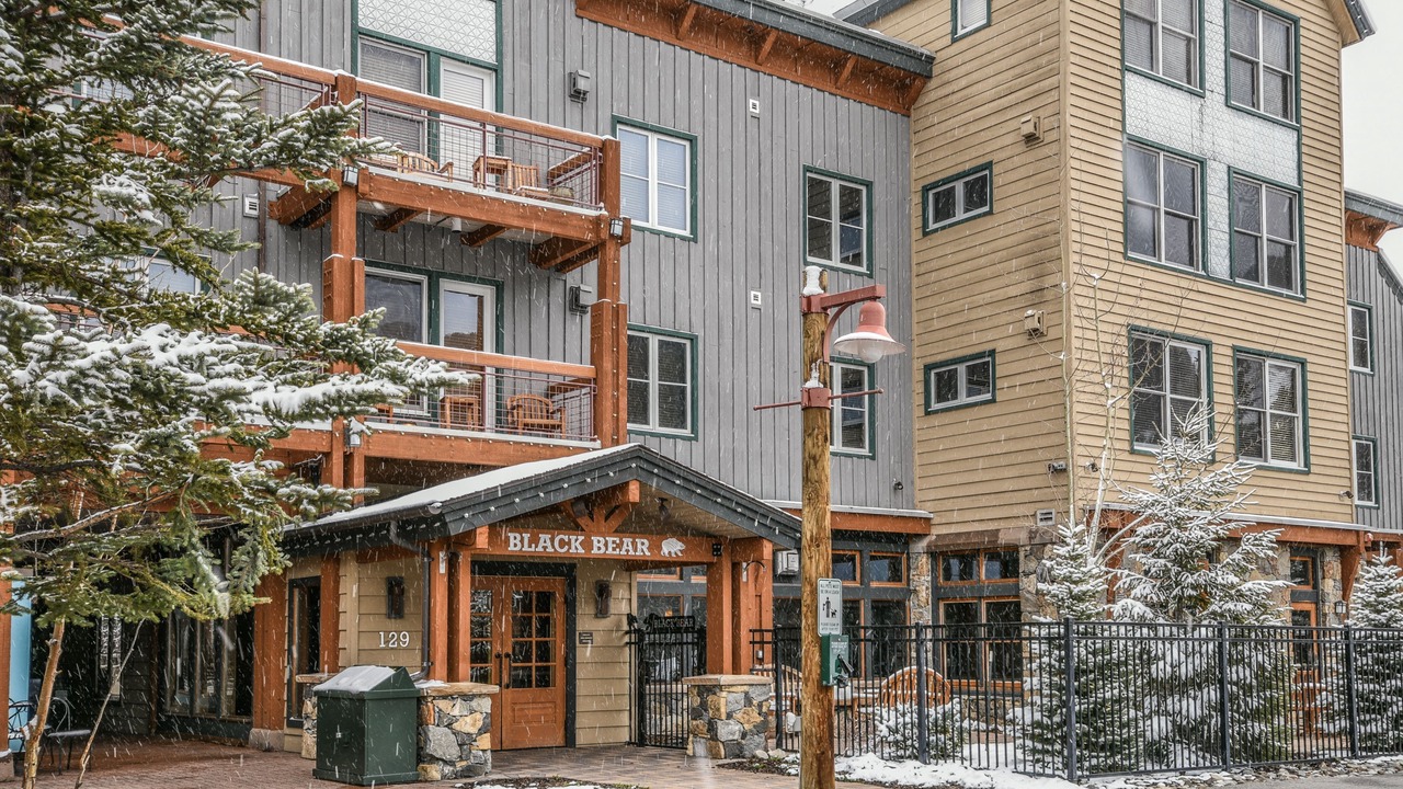 Photo of Outdoor in River Run