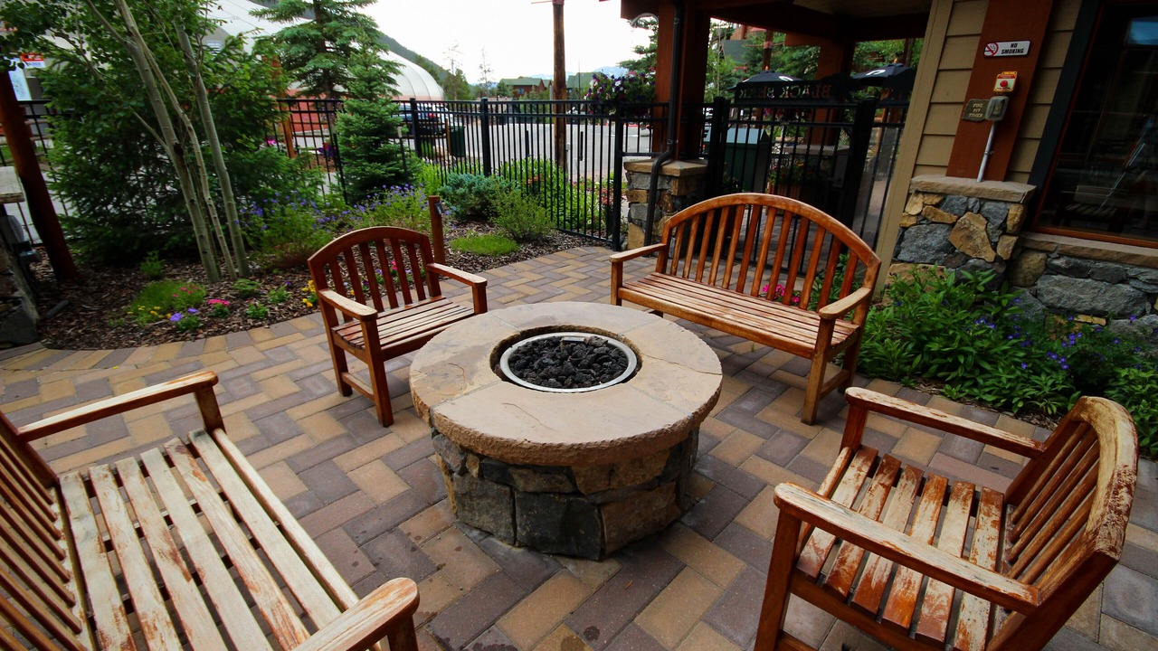 Photo of Outdoor in River Run