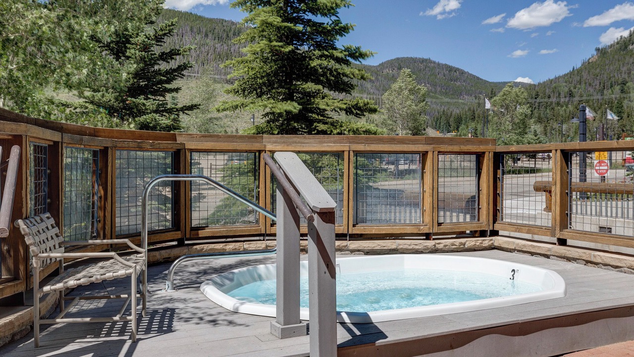 Photo of Outdoor in River Run