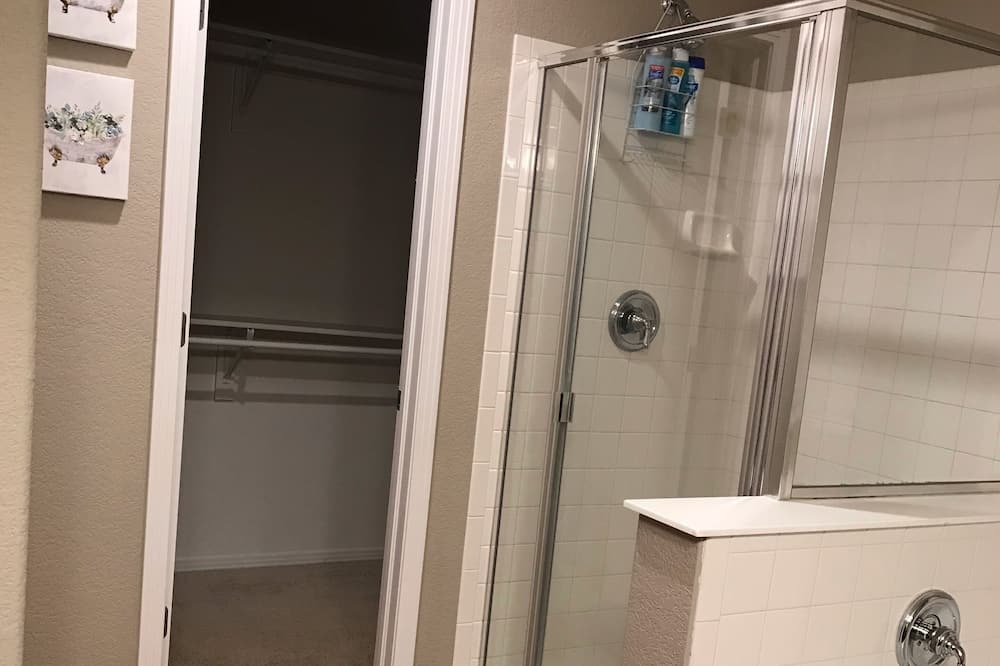 Photo of Bedroom in Canterberry Crossing