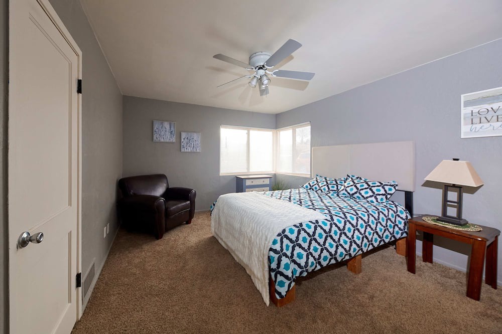 Photo of Bedroom in Jewell Heights - Hoffman Heights