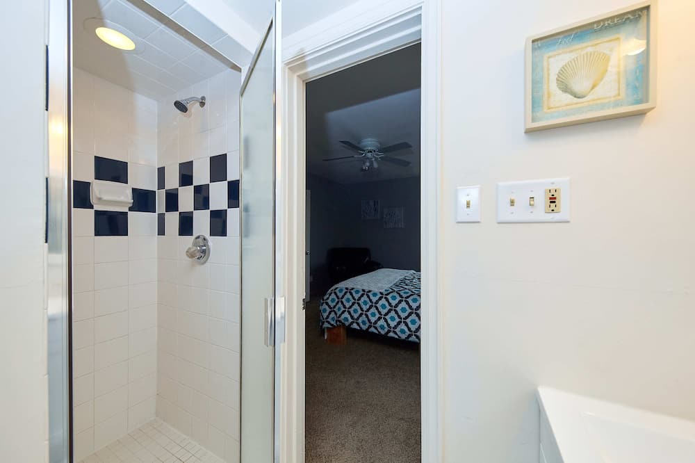 Photo of Bedroom in Jewell Heights - Hoffman Heights